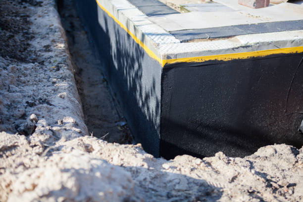 Flood containment and hydraulic sealing in New Goshen, IN
